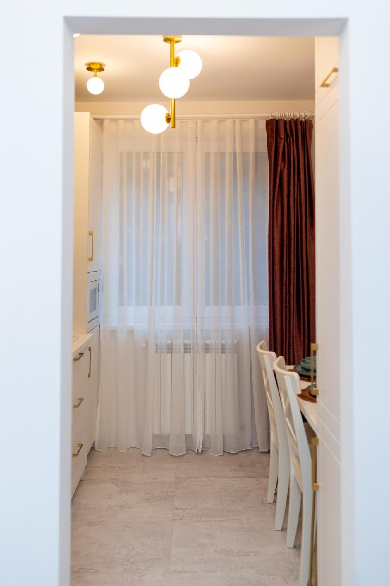 Apartament Octavia Хунедоара Екстериор снимка